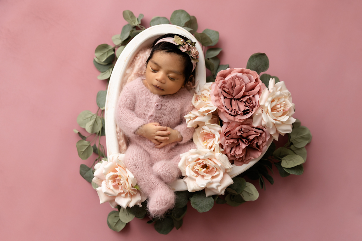 heart bowl, baby, newborn, girl, pink, flowers, photography, big island